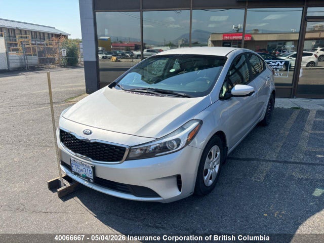 3KPFK4A72JE188374 KIA Forte