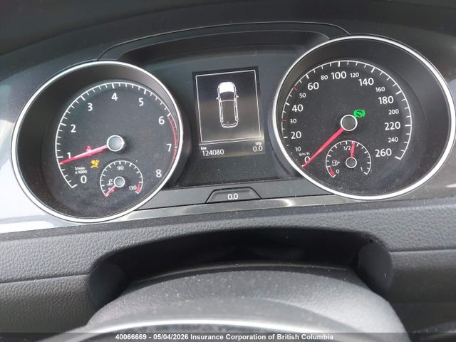 3VWD17AU7JM760043 Volkswagen Golf