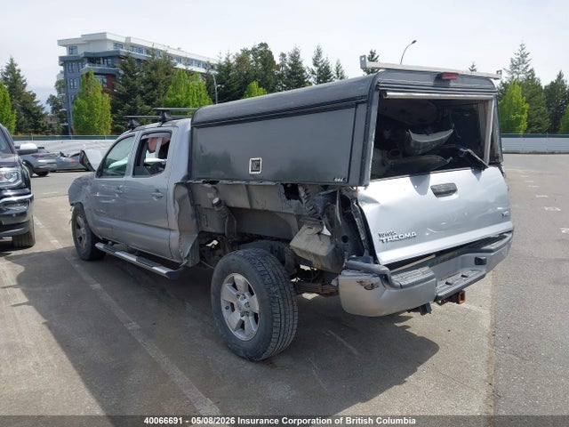 2015 Toyota Tacoma Double Cab Long Bed მანქანა იყიდება აუქციონზე, vin: 5TFMU4FN5FX027520, აუქციონის ნომერი: 40066691