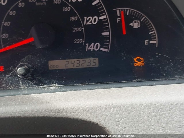 40061175 :رقم المزاد ، 4T1BE32K65U064839 vin ، 2005 Toyota Camry Le/xle/se مزاد بيع