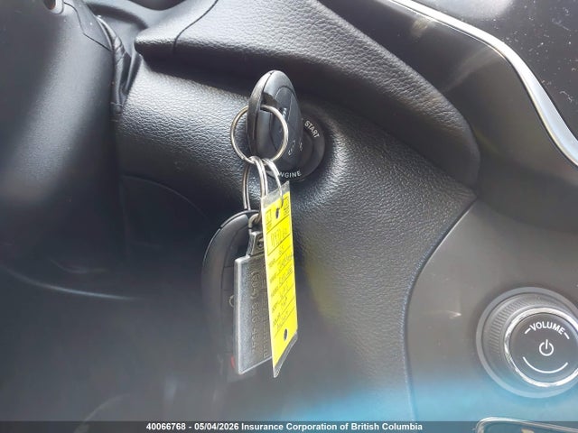 1C4PJLCB1KD216221 Jeep Cherokee Latitude