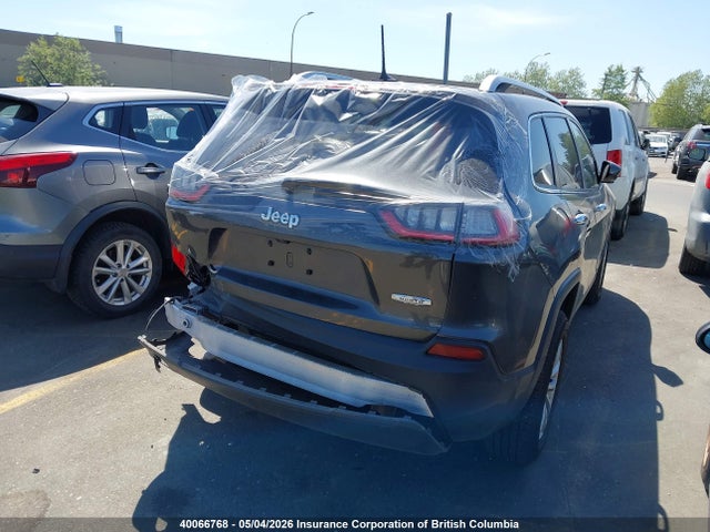 1C4PJLCB1KD216221 Jeep Cherokee Latitude