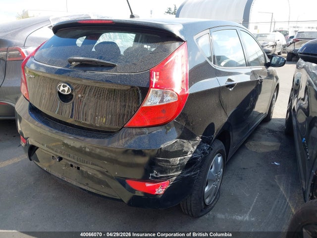 2013 Hyundai Accent Gls/gs მანქანა იყიდება აუქციონზე, vin: KMHCT5AE1DU125840, აუქციონის ნომერი: 40066070