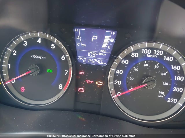 2013 Hyundai Accent Gls/gs მანქანა იყიდება აუქციონზე, vin: KMHCT5AE1DU125840, აუქციონის ნომერი: 40066070