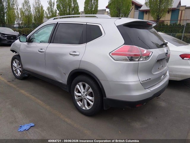 2015 Nissan Rogue S/sl/sv მანქანა იყიდება აუქციონზე, vin: 5N1AT2MT2FC907783, აუქციონის ნომერი: 40064721