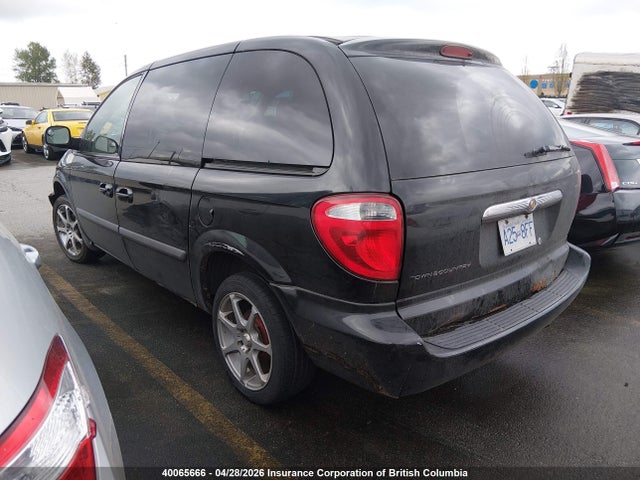 40065666 :رقم المزاد ، 1A4GP45R66B745982 vin ، 2006 Chrysler Town & Country مزاد بيع
