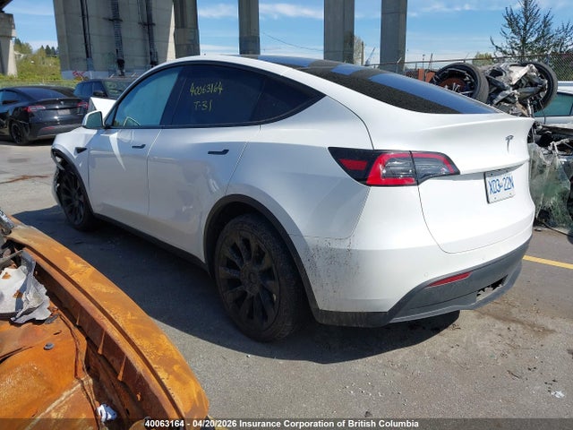 5YJYGDEDXMF120462 Tesla Model Y