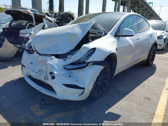 5YJYGDEDXMF120462 Tesla Model Y