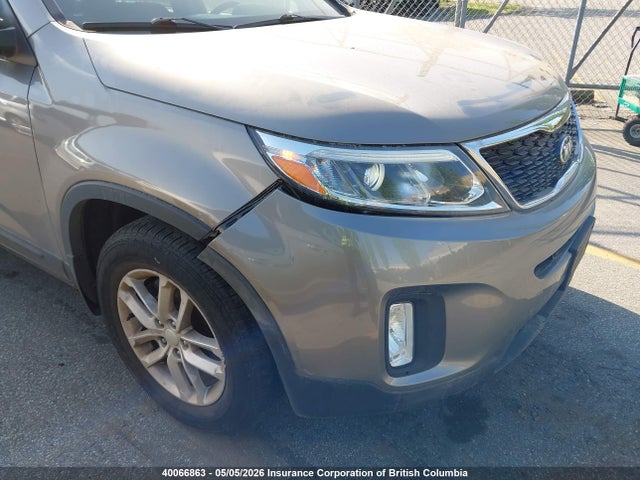 Продажа на аукционе авто 2015 Kia Sorento Lx, vin: 5XYKT4A70FG626959, номер лота: 40066863