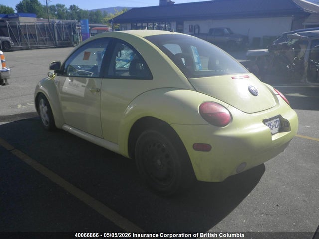 2000 Volkswagen New Beetle Gls მანქანა იყიდება აუქციონზე, vin: 3VWCA21C9YM419873, აუქციონის ნომერი: 40066866