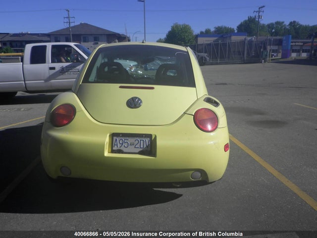 2000 Volkswagen New Beetle Gls მანქანა იყიდება აუქციონზე, vin: 3VWCA21C9YM419873, აუქციონის ნომერი: 40066866