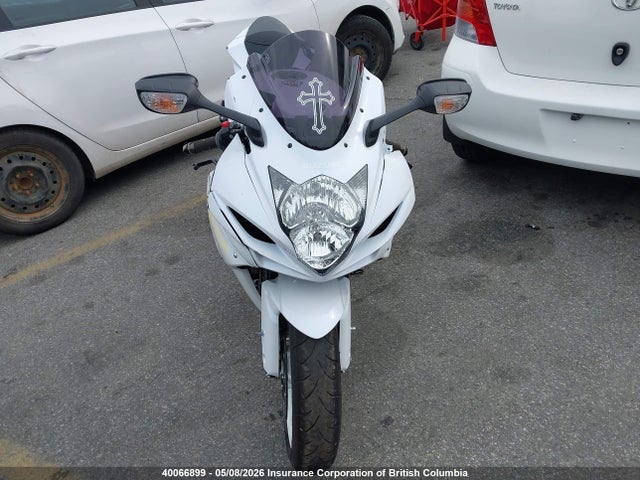 2019 Suzuki Gsx-r600 მანქანა იყიდება აუქციონზე, vin: JS1GN7FA4K7100647, აუქციონის ნომერი: 40066899