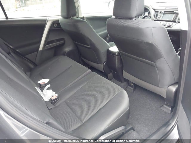 40066901 :رقم المزاد ، 2T3BFREV1JW790177 vin ، 2018 Toyota Rav4 مزاد بيع
