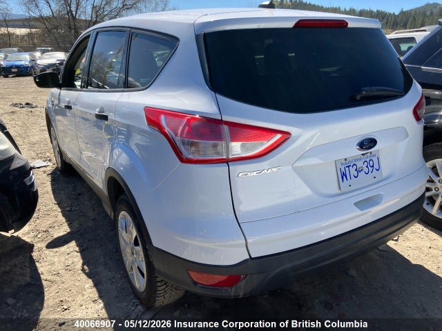 Продажа на аукционе авто 2015 Ford Escape S, vin: 1FMCU0F79FUC83971, номер лота: 40066907
