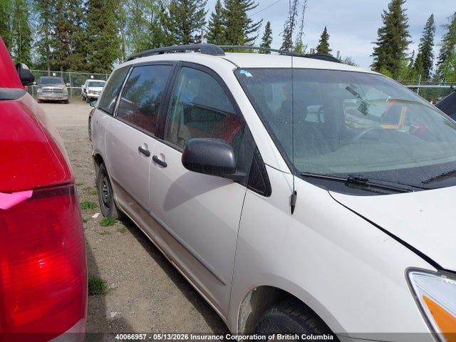 40066957 :رقم المزاد ، 5TDZA29CX4S077832 vin ، 2004 Toyota Sienna Ce مزاد بيع