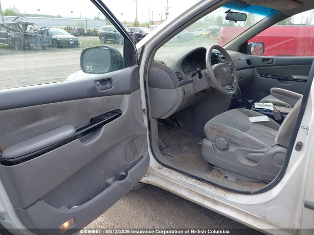 40066957 :رقم المزاد ، 5TDZA29CX4S077832 vin ، 2004 Toyota Sienna Ce مزاد بيع
