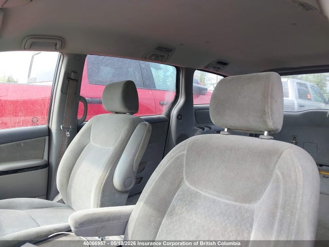 40066957 :رقم المزاد ، 5TDZA29CX4S077832 vin ، 2004 Toyota Sienna Ce مزاد بيع
