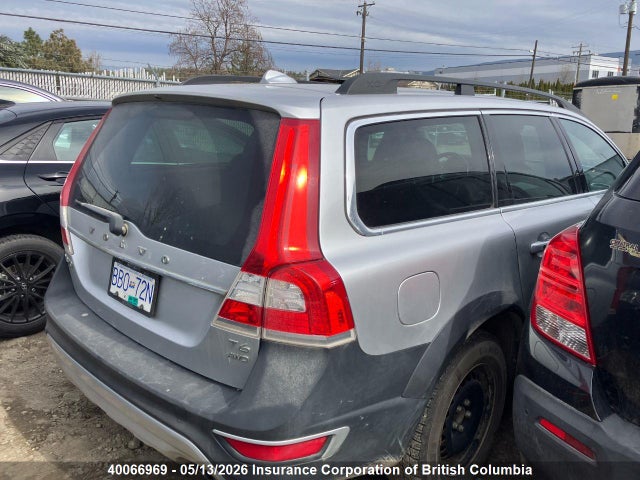 Volvo XC70 2015 YV4902NC2F1201064 Image 4