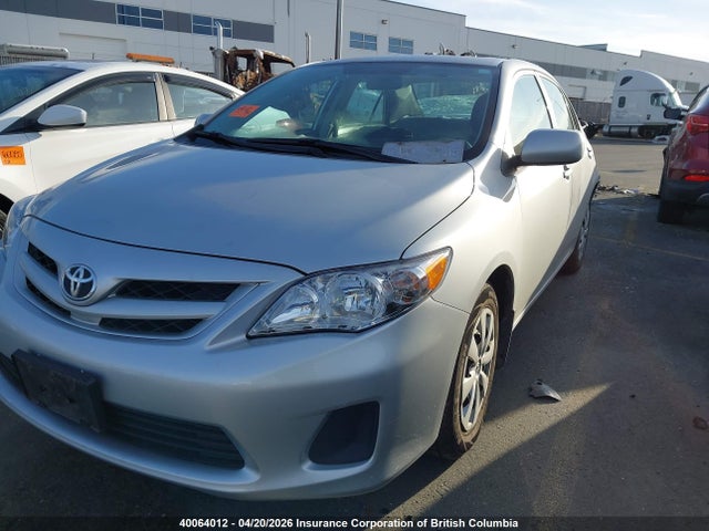 2013 Toyota Corolla S/le მანქანა იყიდება აუქციონზე, vin: 2T1BU4EE9DC053123, აუქციონის ნომერი: 40064012