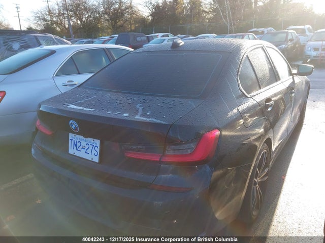 3MW5R7J02L8B12406 BMW 330XI