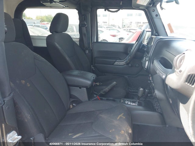 1C4AJWAGXHL613740 Jeep Wrangler Sport