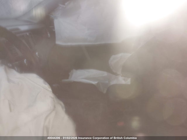 40044206 :رقم المزاد ، 2T3BFREV9JW727618 vin ، 2018 Toyota Rav4 Le مزاد بيع