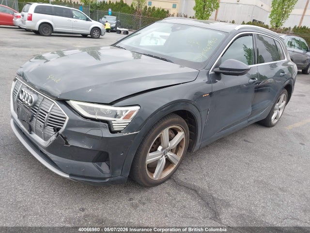 WA1VAAGE1KB012914 Audi E-tron Prestige