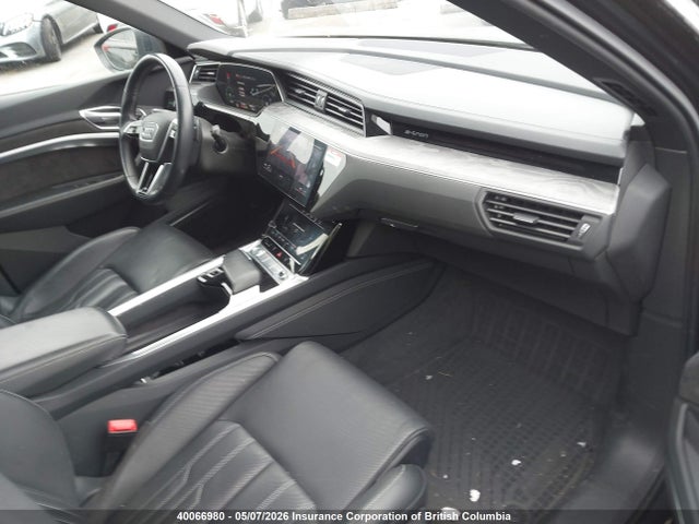 WA1VAAGE1KB012914 Audi E-tron Prestige