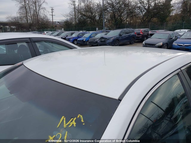 40048658 :رقم المزاد ، 4T1BD1FK5HU224778 vin ، 2017 Toyota Camry Hybrid/le/xle/se مزاد بيع