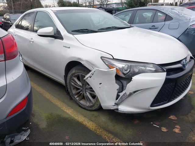 40048658 :رقم المزاد ، 4T1BD1FK5HU224778 vin ، 2017 Toyota Camry Hybrid/le/xle/se مزاد بيع