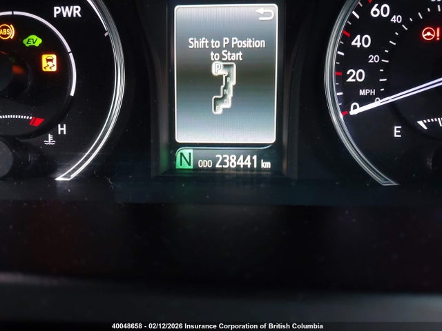 40048658 :رقم المزاد ، 4T1BD1FK5HU224778 vin ، 2017 Toyota Camry Hybrid/le/xle/se مزاد بيع