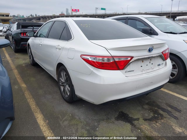 40048658 :رقم المزاد ، 4T1BD1FK5HU224778 vin ، 2017 Toyota Camry Hybrid/le/xle/se مزاد بيع