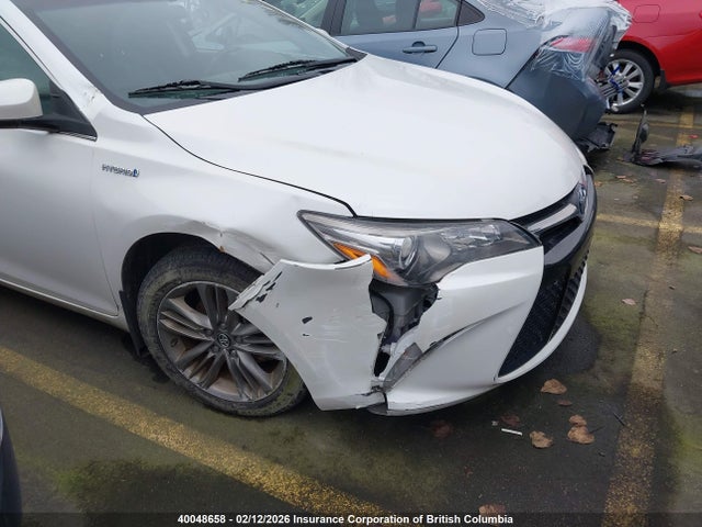 40048658 :رقم المزاد ، 4T1BD1FK5HU224778 vin ، 2017 Toyota Camry Hybrid/le/xle/se مزاد بيع