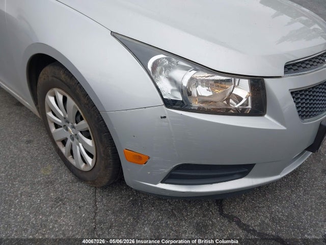 2011 Chevrolet Cruze მანქანა იყიდება აუქციონზე, vin: 1G1PF5S98B7242575, აუქციონის ნომერი: 40067026