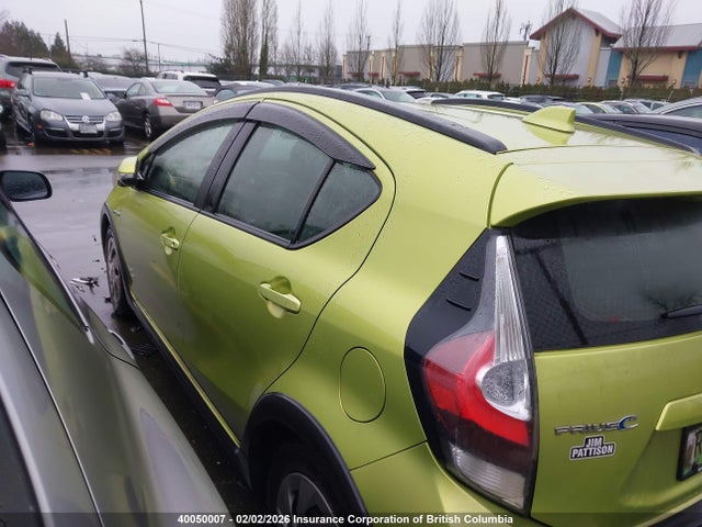 JTDKDTB3XJ1601904 Toyota PRIUS C