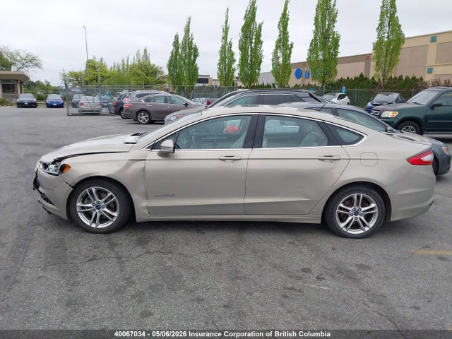 Продажа на аукционе авто 2015 Ford Fusion Titanium Hev, vin: 3FA6P0RU2FR240404, номер лота: 40067034