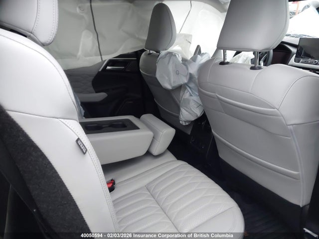 JA4J4WA87SZ619381 Mitsubishi Outlander Sel