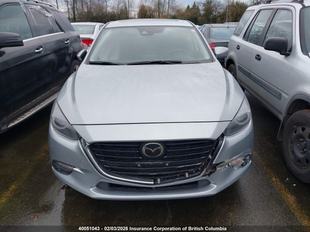 3MZBN1M32JM174085 Mazda 3 Grand Touring
