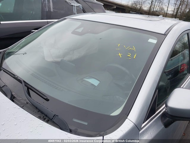 3MZBN1M32JM174085 Mazda 3 Grand Touring
