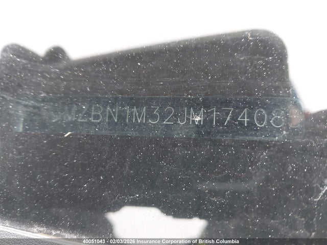 3MZBN1M32JM174085 Mazda 3 Grand Touring