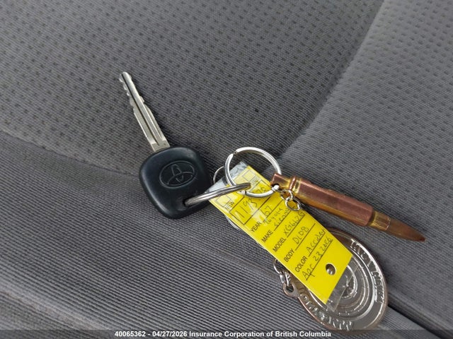 40065362 :رقم المزاد ، 5TDBA23C94S011105 vin ، 2004 Toyota Sienna Le مزاد بيع