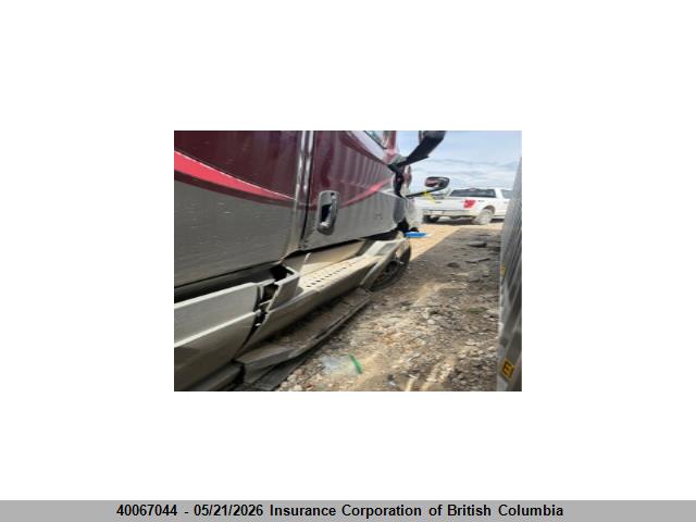 40067044 :رقم المزاد ، 3AKJHHD19KSKF5772 vin ، 2019 Freightliner New Cascadia 126 مزاد بيع