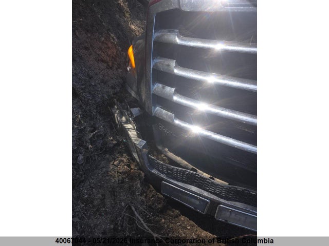 40067044 :رقم المزاد ، 3AKJHHD19KSKF5772 vin ، 2019 Freightliner New Cascadia 126 مزاد بيع