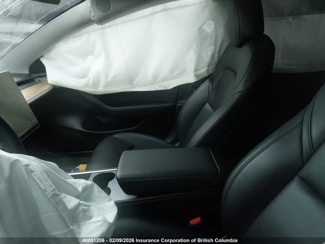 2021 Tesla Model 3 მანქანა იყიდება აუქციონზე, vin: 5YJ3E1EA4MF977512, აუქციონის ნომერი: 40051206