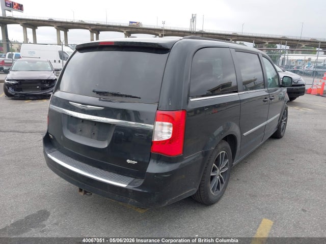 40067051 :رقم المزاد ، 2C4RC1BG5DR764131 vin ، 2013 Chrysler Town & Country Touring مزاد بيع