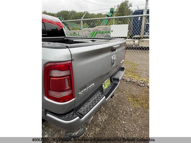 1C6SRFJM2NN270612 RAM 1500 Laramie