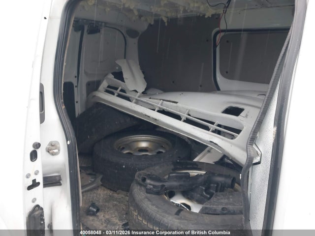 2014 Nissan Nv200 S/sv მანქანა იყიდება აუქციონზე, vin: 3N6CM0KN4EK691380, აუქციონის ნომერი: 40058048