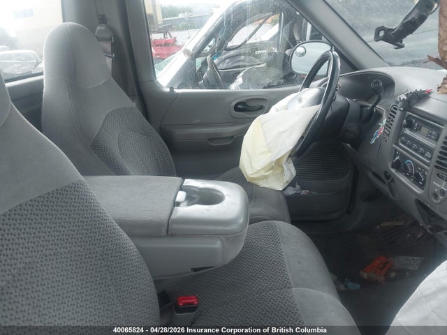 40065824 :رقم المزاد ، 2FTRF17W0XCA87357 vin ، 1999 Ford F150 مزاد بيع