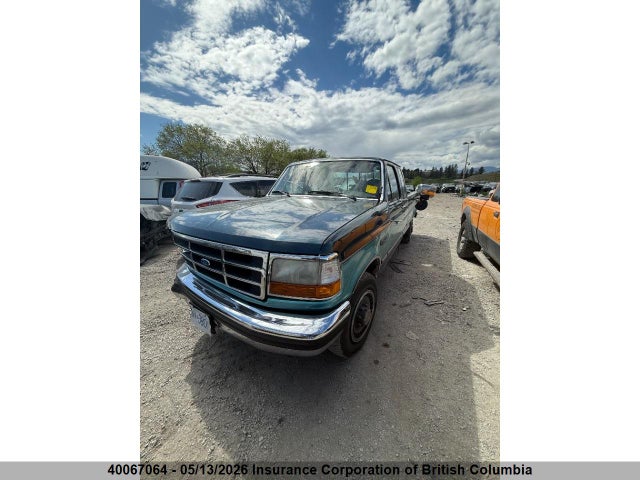 40067064 :رقم المزاد ، 1FTHX25G5RKB26811 vin ، 1994 Ford F250 مزاد بيع