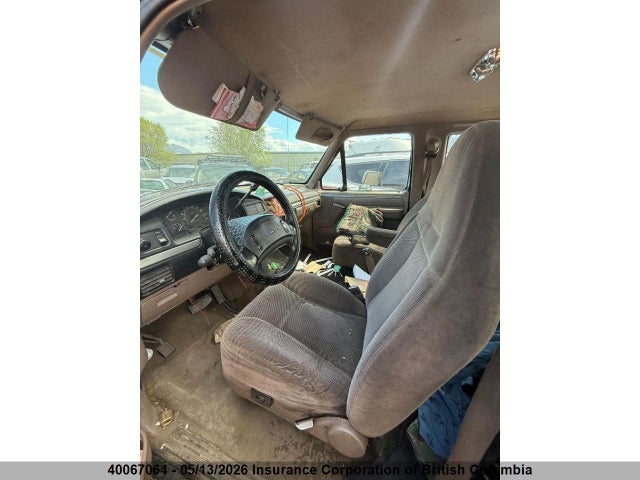40067064 :رقم المزاد ، 1FTHX25G5RKB26811 vin ، 1994 Ford F250 مزاد بيع